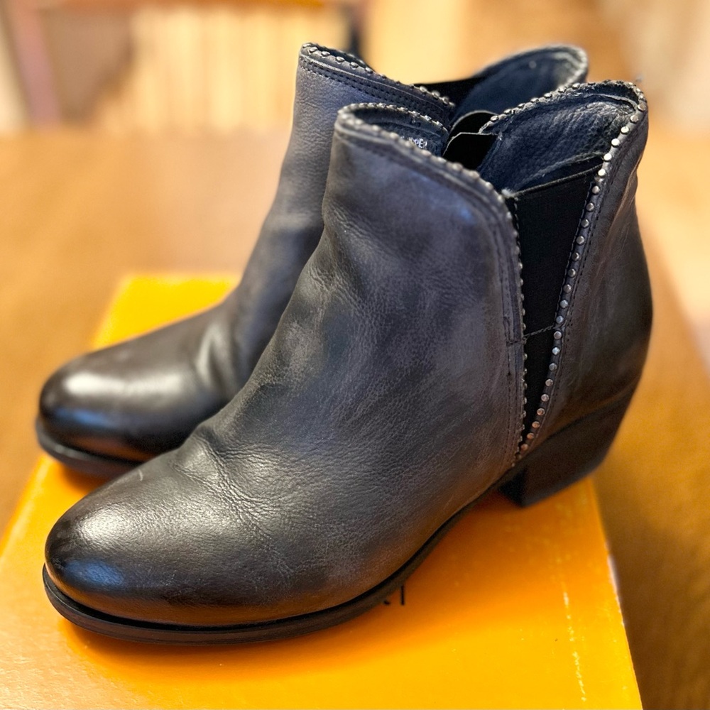 Miz Mooz Grover Ankle Boots